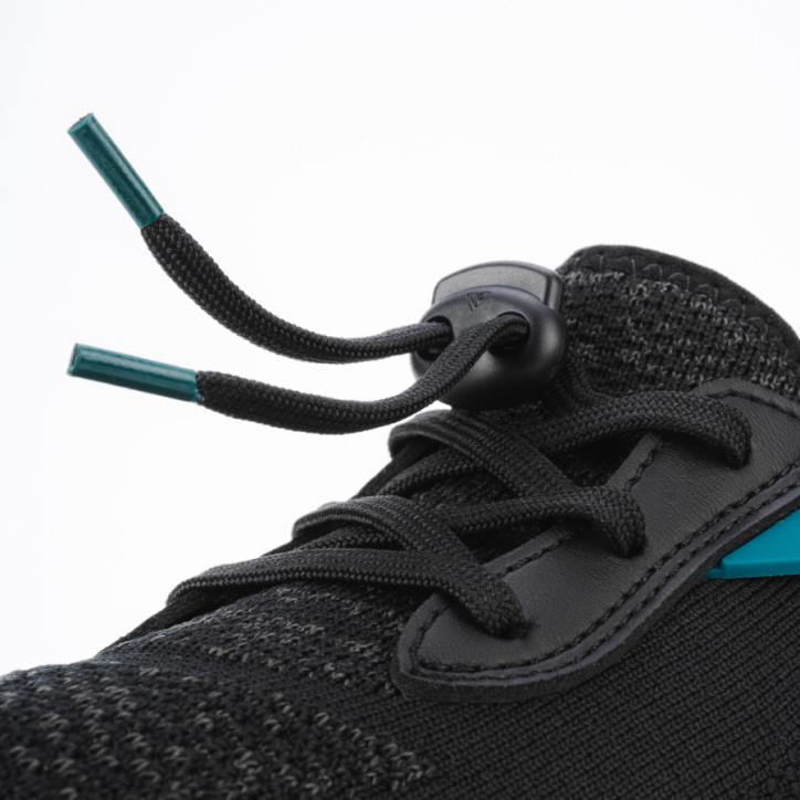 Asphalt schwarz auf schwarz Vessi Wochenende - Asphalt schwarz auf schwarz B4JF332