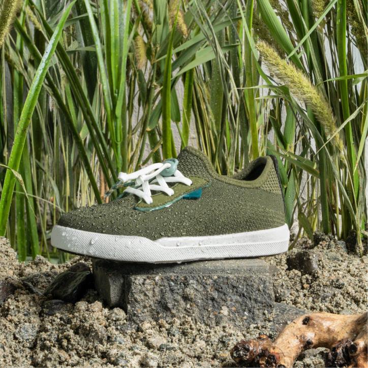 helles Fichtengrün Vessi Wochenende - helles Fichtengrün B4JF330