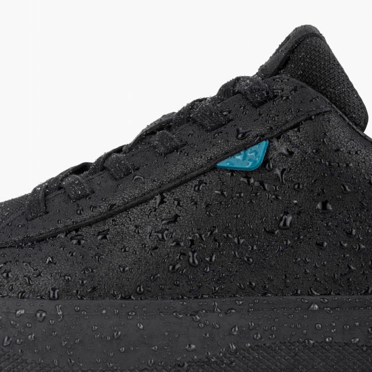 Asphalt schwarz auf schwarz Vessi Soho-Sneaker – Asphaltschwarz auf Schwarz B4JF127