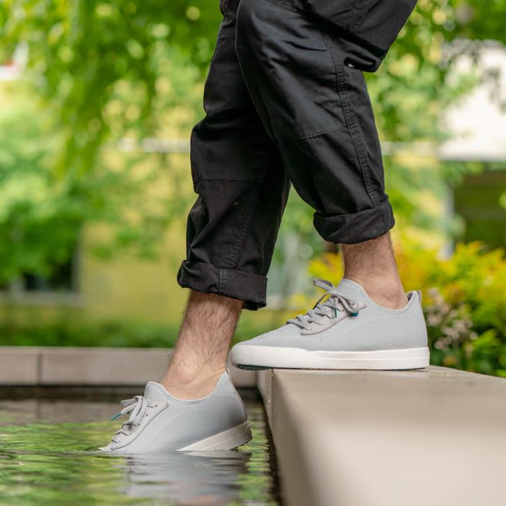 Nimbus Stahlgrau Vessi Wochenende - Nimbus Steel Grey B4JF125