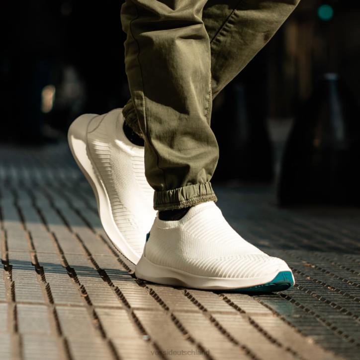 Polarweiß Vessi Slipper für den Alltag – Polarweiß B4JF104