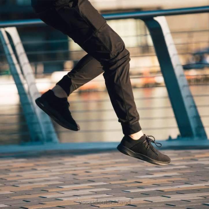 alles schwarz Vessi jeden Tag – ganz schwarz B4JF10